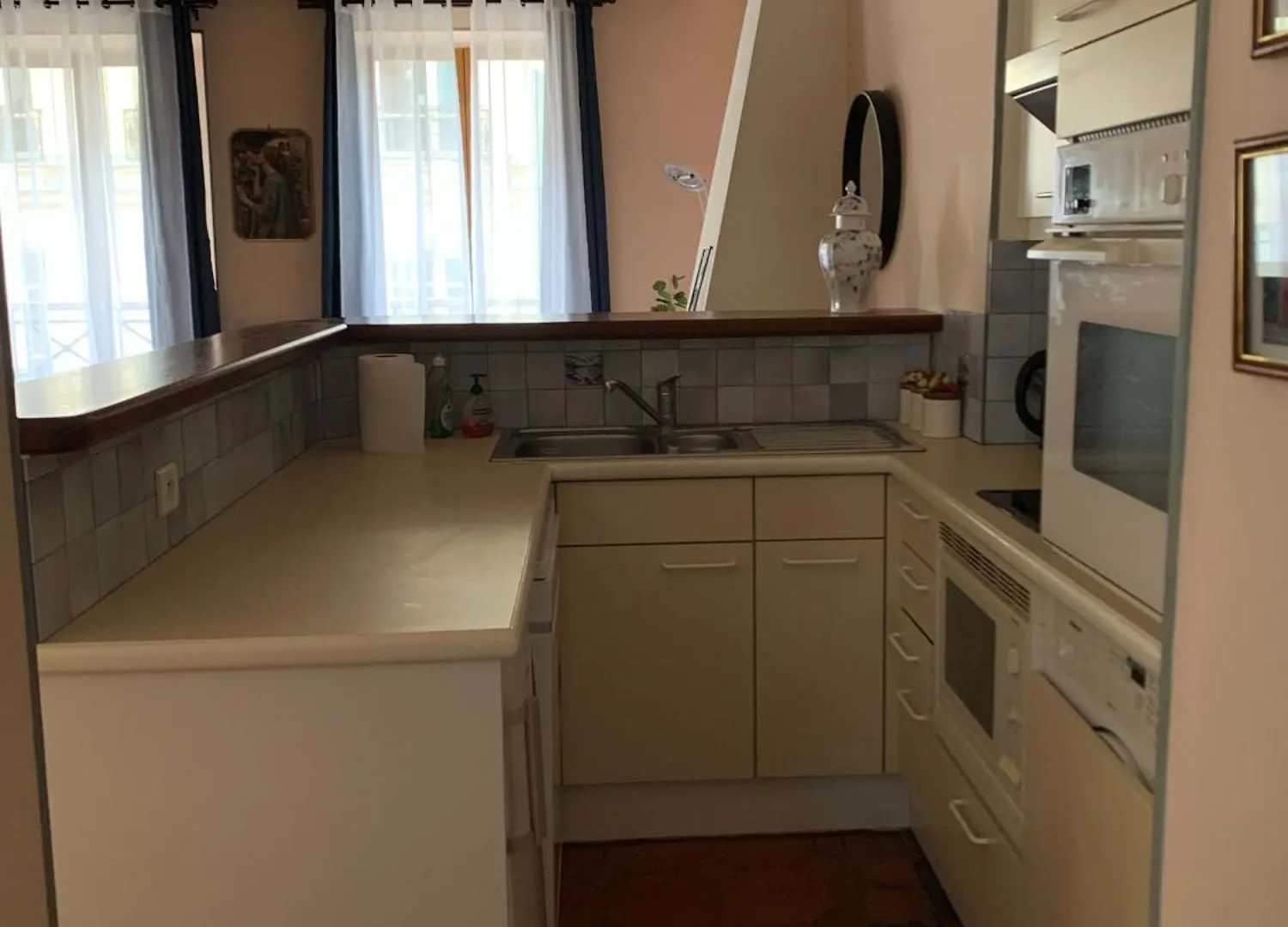 Apartment Heart Of 1br Cozy Flat Paris